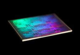 INTEL PHÁT TRIỂN CHIP 5GHZ MỚI HIỆU NĂNG CỰC KHỦNG, PHẢI ĐẤU GIÁ MỚI MUA ĐƯỢC